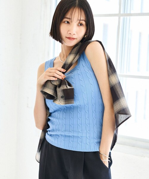 VIS（ビス）の「【前後2WAY】ケーブルニットタンクトップ（タンクトップ・レディース・チャコール/ベージュ/サックス・F）」の6枚目の写真