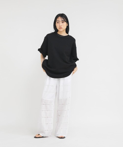 KBF（ケイビーエフ）の「バックオープンWIDEスウェット（スウェット・レディース・OFF/BLACK/TOPGRAY・One）」の18枚目の写真