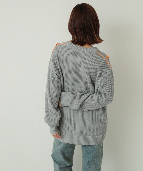 SENSE OF PLACE by URBAN RESEARCH（センスオブプレイスバイアーバンリサーチ）の「『ユニセックス』ブランケットステッチカーディガン（カーディガン/ボレロ・メンズ・L.GRAY/NAVY/PURPLE・M/L）」の9枚目の写真