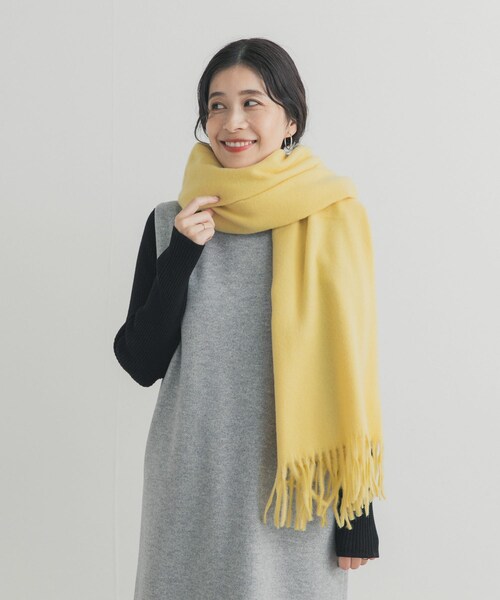 URBAN RESEARCH DOORS（アーバンリサーチドアーズ）の「なめらかプレーンストール（ストール/ショール・レディース・BEIGE/YELLOW/BLUE/GRAY・one）」の21枚目の写真