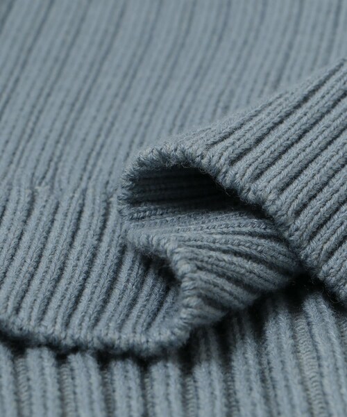 URBAN RESEARCH(アーバンリサーチ)の「new basic COTTON CASHMERE WIDE RIB CARDIGAN(カーディガン/ボレロ・メンズ・CEMENT/L SAX/NAVY・M/L)」の15枚目の写真