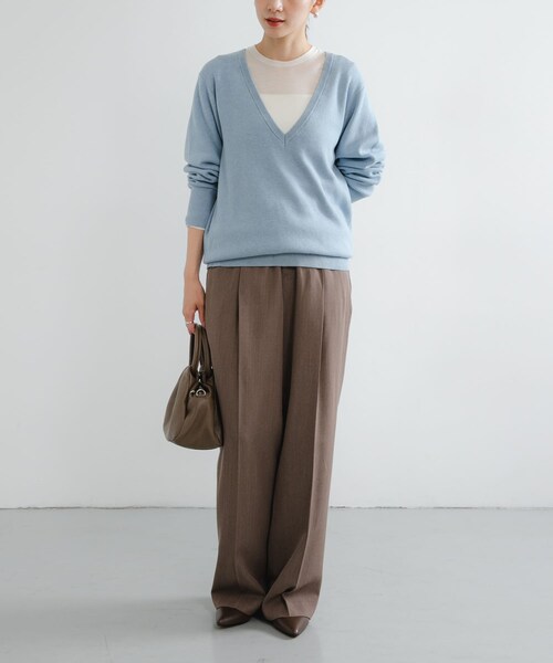 URBAN RESEARCH（アーバンリサーチ）の「new basic　カシミヤコットンVネックチュニックニット（チュニック・レディース・KHAKI/PINK/SAX・FREE）」の20枚目の写真