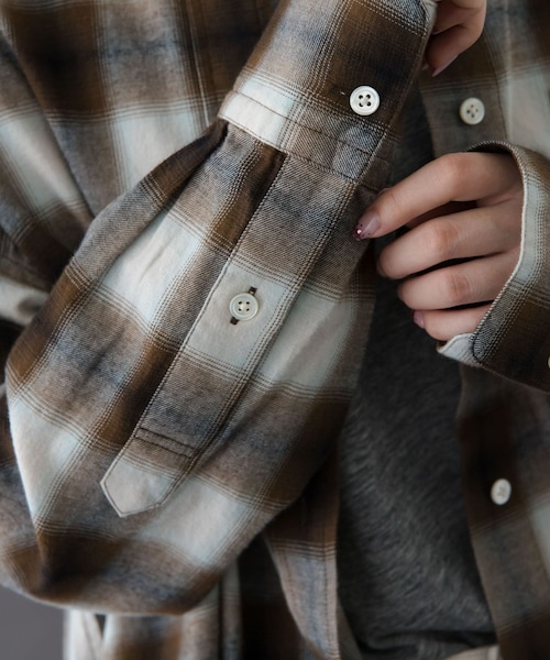 URBAN RESEARCH DOORS(アーバンリサーチドアーズ)の「FORK&SPOON ネルチェックシャツ(シャツ/ブラウス・レディース・NAVY/BROWN/IVORY・1)」の19枚目の写真