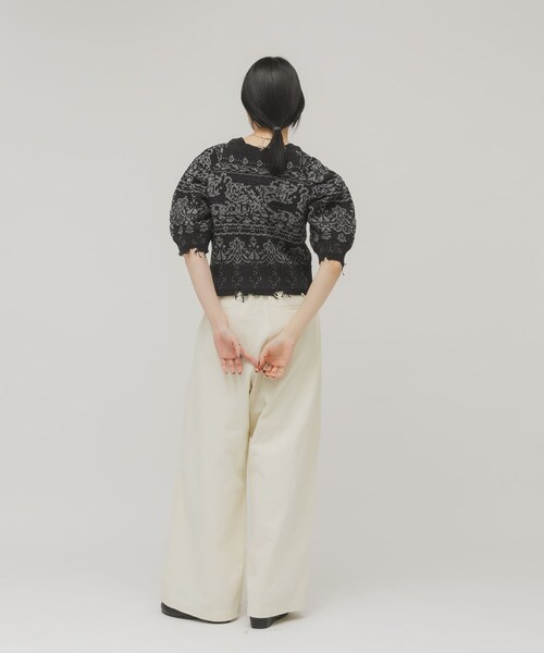 KBF（ケイビーエフ）の「ジャガードハーフスリーブニット（ニット/セーター・レディース・BEIGE/NAVY・One）」の20枚目の写真