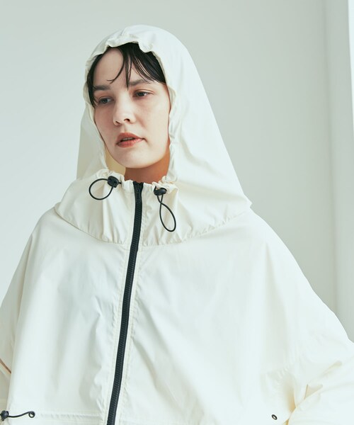 URBAN RESEARCH（アーバンリサーチ）の「『UVカット』Swim URBAN RESEARCH　スイム2WAYラッシュガードパーカー（水着・メンズ・WHITE/BLACK・FREE）」の5枚目の写真