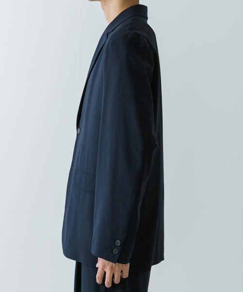 URBAN RESEARCH（アーバンリサーチ）の「ATON　HIGH TWIST WOOL JACKET（テーラードジャケット・メンズ・BLACK/NAVY・4/6）」の8枚目の写真