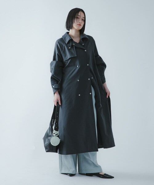 SENSE OF PLACE by URBAN RESEARCH（センスオブプレイスバイアーバンリサーチ）の「『撥水/防花粉』SKINProofトレンチコート（ステンカラーコート・レディース・CHARCOAL/BEIGE・One）」の7枚目の写真