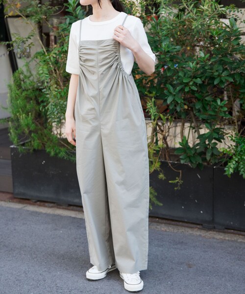 URBAN RESEARCH DOORS(アーバンリサーチドアーズ)の「FORK&SPOON サイドギャザーサロペット(サロペット/オーバーオール・レディース・KHAKI/BLACK・1/2)」の20枚目の写真