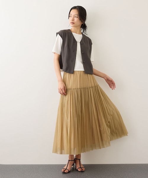 ROPE'（ロペ）の「コンフォートフレンチスリーブブラウス/UVカット・防シワ・接触冷感・吸水速乾・セットアップ対応・イージーケア（シャツ/ブラウス・レディース・ダークブラウン系/ベージュ・F）」の13枚目の写真