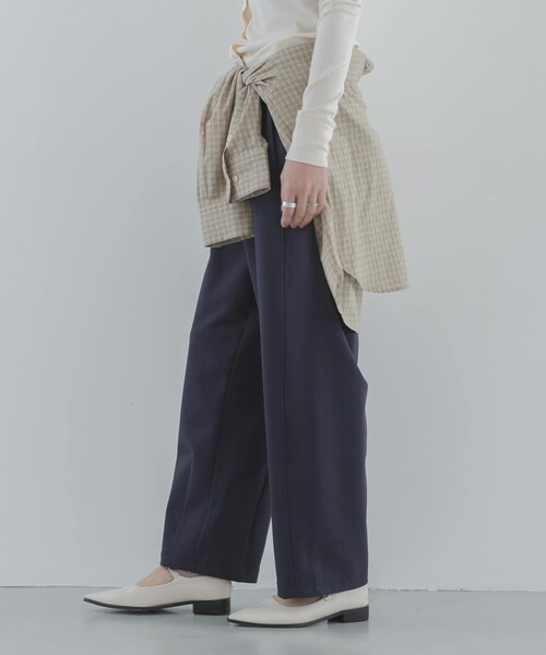 URBAN RESEARCH Sonny Label（アーバンリサーチサニーレーベル）の「メルティスウェットバレルパンツ（スウェットパンツ・レディース・グレー/ネイビー・Free）」の17枚目の写真