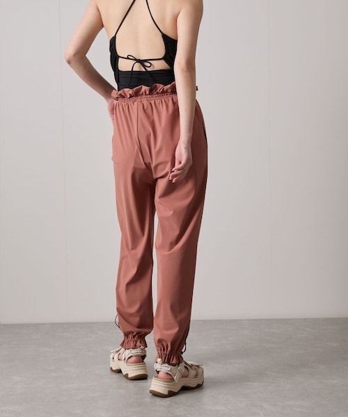 NERGY(ナージー)の「【speedo】ステイフィットギャザーパンツ(その他パンツ・レディース・ブラック/レンガ/カーキ・M)」の19枚目の写真