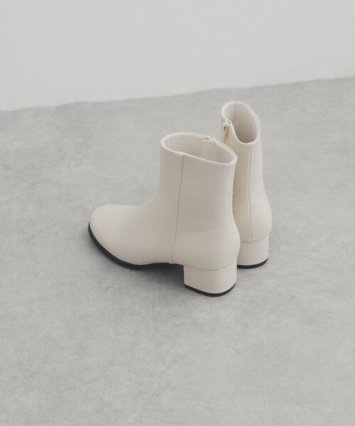 URBAN RESEARCH DOORS（アーバンリサーチドアーズ）の「チャンキーヒールブーツ（ブーツ・レディース・IVORY/BLACK・36/37/38）」の6枚目の写真