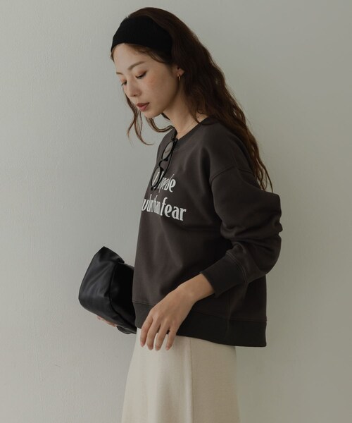 URBAN RESEARCH Sonny Label（アーバンリサーチサニーレーベル）の「メッセージロゴスウェットプルオーバー（スウェット・レディース・チャコール/オートミール/チェリーブラウン・Free）」の7枚目の写真