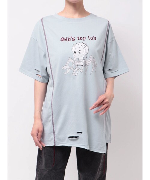 jouetie(ジュエティ)の「【Toy Story】ダメージTシャツ(Tシャツ/カットソー・レディース・オフホワイト/ブラック/ブルー・F)」の3枚目の写真
