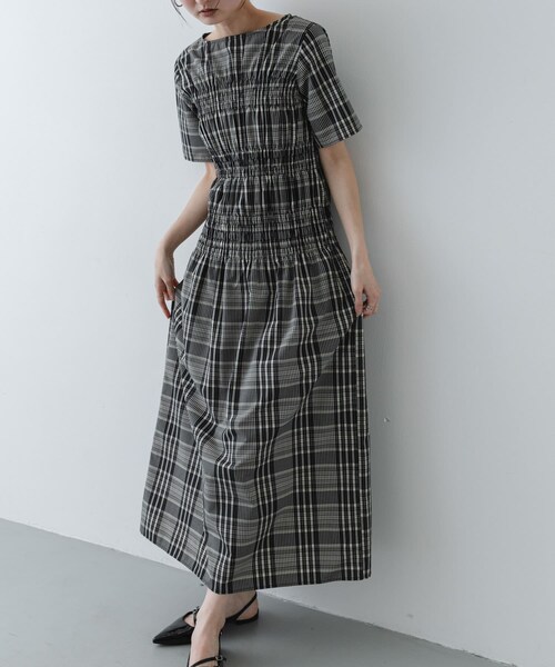 SENSE OF PLACE by URBAN RESEARCH（センスオブプレイスバイアーバンリサーチ）の「チェックシャーリングワンピース（ワンピース・レディース・BLK×OFF/BEG×BLK・One/COMPACT）」の15枚目の写真