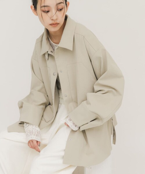 KBF（ケイビーエフ）の「ポケットディティールジャケット（テーラードジャケット・レディース・OFF/GREIGE/CHARCOAL・One）」の6枚目の写真