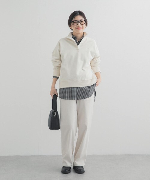 URBAN RESEARCH DOORS（アーバンリサーチドアーズ）の「刺繍スタンドカラースウェット（スウェット・レディース・OFF/L.BLUE・Free）」の9枚目の写真