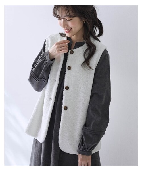 nissen（ニッセン）の「ボアベスト【Otona Purete】（ベスト・レディース・オフホワイト/ネイビー・M/L/LL/3L/4L/5L/6L）」の6枚目の写真