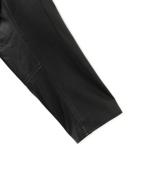 ADAM ET ROPE'(アダムエロペ)の「【IHNN(イン)】 別注Collarless Leather Jacket(ノーカラージャケット・レディース・ブラック・36/38)」の17枚目の写真