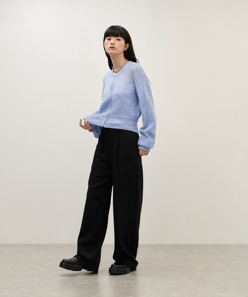 ADAM ET ROPE'(アダムエロペ)の「クロッグスリッポンサンダル(サンダル・レディース・ブラック/ベージュ・36.0/37.0/38.0)」の13枚目の写真