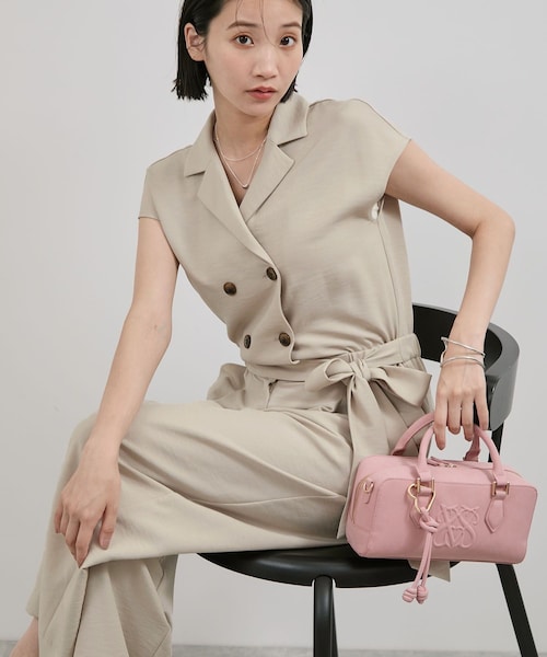 VIS（ビス）の「エアタン加工リラックスロンパース（サロペット/オーバーオール・レディース・ブラック/ベージュ系・F）」の2枚目の写真