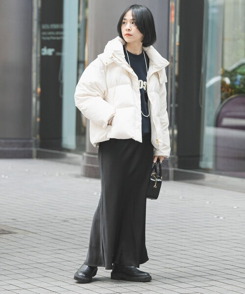 URBAN RESEARCH(アーバンリサーチ)の「2WAYフーデットダウンコート(その他アウター・レディース・OFF WHITE/BEIGE/BLACK・36/38)」の8枚目の写真
