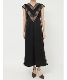 LAGUNAMOON（ラグナムーン）の「LADYVネックパネルレースワンピース（ドレス・レディース）」