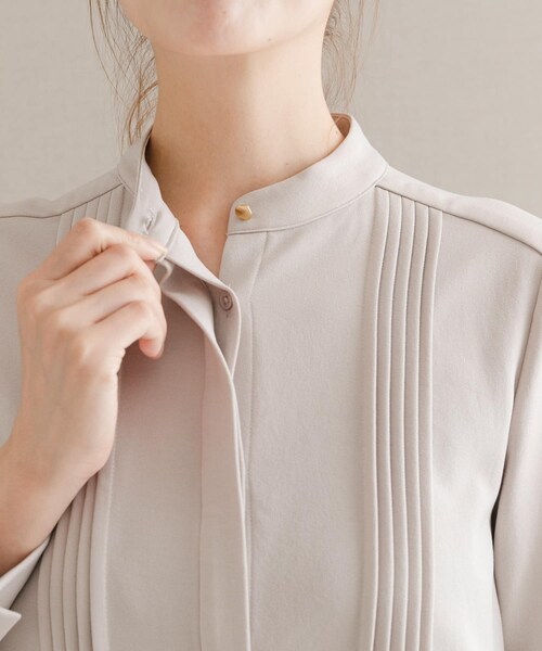 URBAN RESEARCH ROSSO（アーバンリサーチロッソ）の「ピンタックストレートワンピース（ワンピース・レディース・GREIGE/MINT/NAVY・FREE）」の7枚目の写真