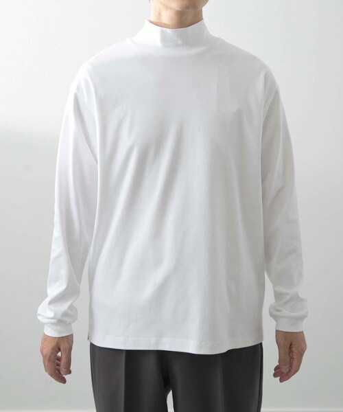 ITEMS URBANRESEARCH（アイテムズ アーバンリサーチ）の「Fine Cotton ハイネック カットソー（Tシャツ/カットソー・メンズ・WHT/BLK・M/L）」の7枚目の写真