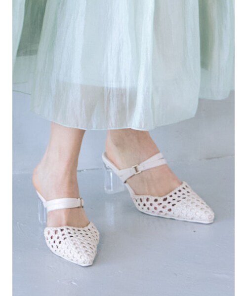 MERCURYDUO（マーキュリーデュオ）の「メッシュポインテッドトゥミュール（サンダル・レディース・アイボリー/ミックス/シルバー・36/38）」の2枚目の写真