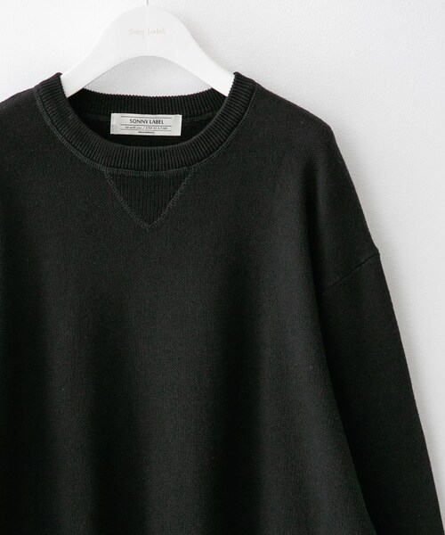 URBAN RESEARCH Sonny Label（アーバンリサーチサニーレーベル）の「スウェットライクニットプルオーバー（ニット/セーター・メンズ・チャコール/グレー/ブラック/グリーン/ダークブラウン・S/M/L/XL）」の14枚目の写真