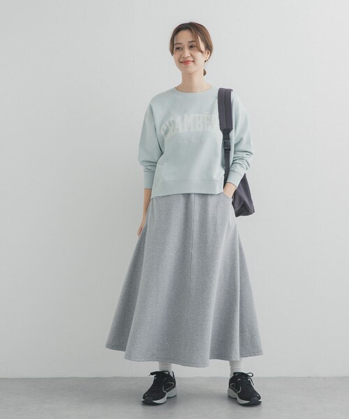 URBAN RESEARCH DOORS(アーバンリサーチドアーズ)の「カレッジロゴ刺繍スウェット(スウェット・レディース・MINT/GREIGE/NAVY・Free)」の20枚目の写真