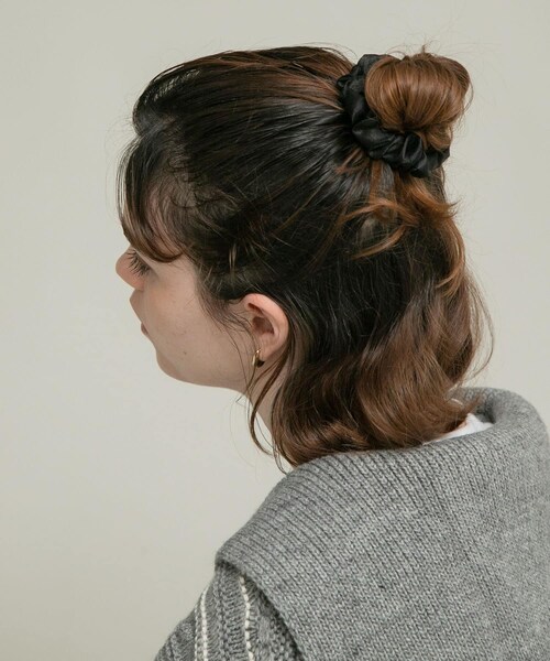 URBAN RESEARCH Sonny Label（アーバンリサーチサニーレーベル）の「チュールミニシュシュ（ヘアゴム・レディース・ピンク/グレー/ブラック・One）」の5枚目の写真