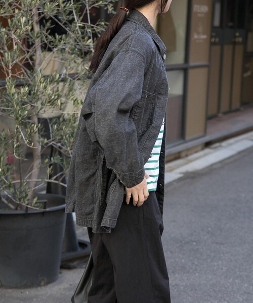 URBAN RESEARCH DOORS(アーバンリサーチドアーズ)の「FORK&SPOON 綿麻デニムカバーオール(カバーオール・レディース・BLACK/ONEWASH・1)」の6枚目の写真