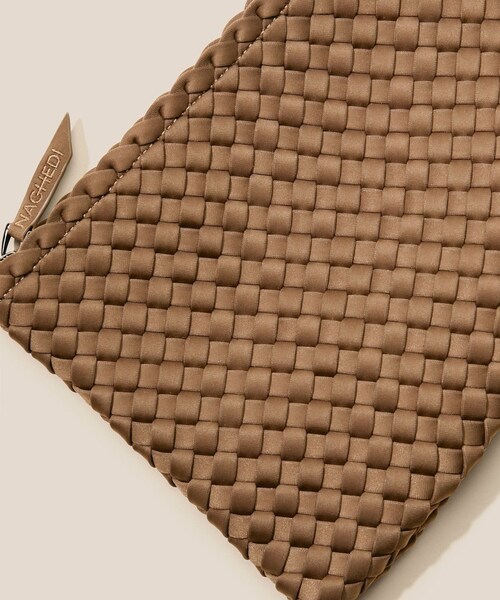 ADAM ET ROPE'(アダムエロペ)の「【NAGHEDI(ナゲディ)】ST BARTHS medium TOTE(core)(トートバッグ・レディース・ダークブラウン/ライトグレー/キャメル・F)」の20枚目の写真