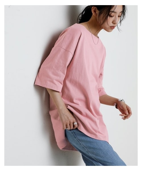 nissen（ニッセン）の「綿１００％バスクオーバーサイズ５分袖チュニック（UVカット）＜大きいサイズ有＞（チュニック・レディース・黒/オフホワイト/ダークグレー/ミルクベージュ/スモーキーグリーン/ソフトピンク/インクブルー・S~M相当/L~LL相当/3L~4L相当/5L~6L相当/8L相当/10L相当）」の7枚目の写真