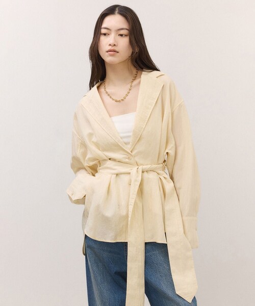 ADAM ET ROPE'（アダムエロペ）の「【一部WEB限定カラー】シャツジャケット（テーラードジャケット・レディース・ブラック/オフホワイト/ダークブラウン・36/38）」の17枚目の写真