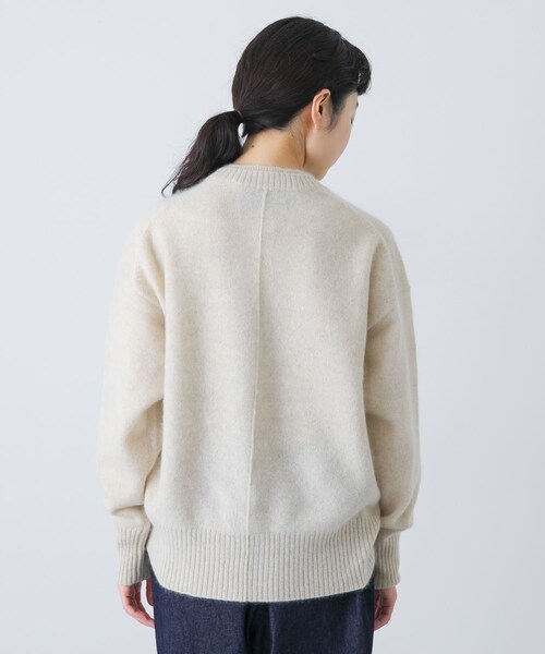 かぐれ（カグレ）の「TICCA　ヤククルーネックプルオーバー（ニット/セーター・レディース・ivory/light blue/grey・FREE）」の5枚目の写真