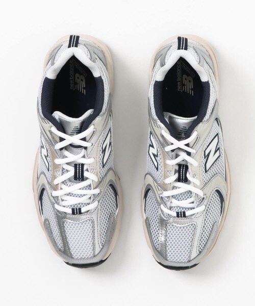 URBAN RESEARCH Sonny Label（アーバンリサーチサニーレーベル）の「NEW BALANCE　MR530（スニーカー・レディース・SILVER・23/23.5/24/24.5）」の4枚目の写真