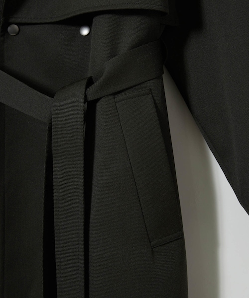 ADAM ET ROPE'（アダムエロペ）の「MENS【seya.】TRANSFORMABLE TRENCH（トレンチコート・メンズ・ブラック・2）」の7枚目の写真