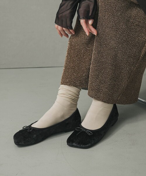 SENSE OF PLACE by URBAN RESEARCH（センスオブプレイスバイアーバンリサーチ）の「ベロアスクエアフラットシューズ（バレエシューズ・レディース・BLACK/BROWN/GRAY・S/M/L）」の9枚目の写真