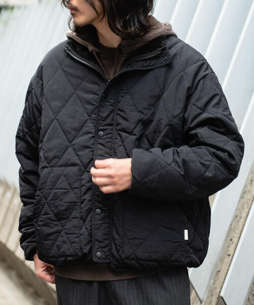 URBAN RESEARCH Sonny Label（アーバンリサーチサニーレーベル）の「リバーシブルスタンドブルゾン（ブルゾン・メンズ・ブラック/ネイビー・M/L/XL）」の18枚目の写真