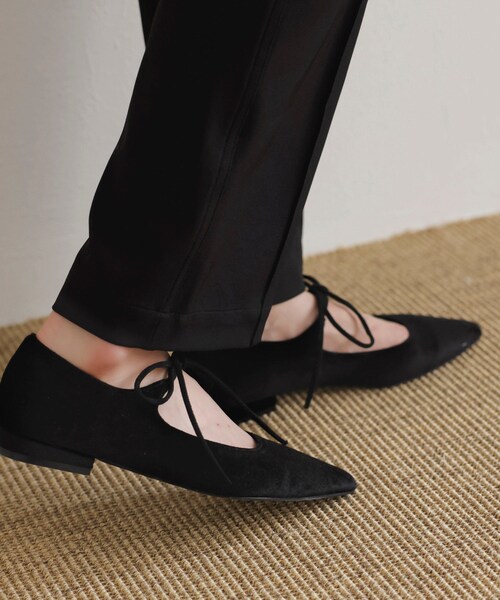 VIS（ビス）の「【新色・追加生産】リボンフラットパンプス（パンプス・レディース・ブラック・23.0/24.0/23.5）」の10枚目の写真