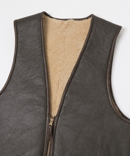 URBAN RESEARCH（アーバンリサーチ）の「Gurank　Lamb skin vest（ベスト・メンズ・BRN・2/3）」の7枚目の写真