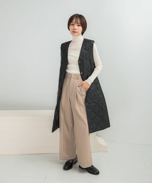 URBAN RESEARCH ROSSO（アーバンリサーチロッソ）の「TAION　VNECK LONG DOWN GILET（その他アウター・レディース・OFFWHITE/BLACK/DCHOCO/GBEIGE・M/L）」の17枚目の写真