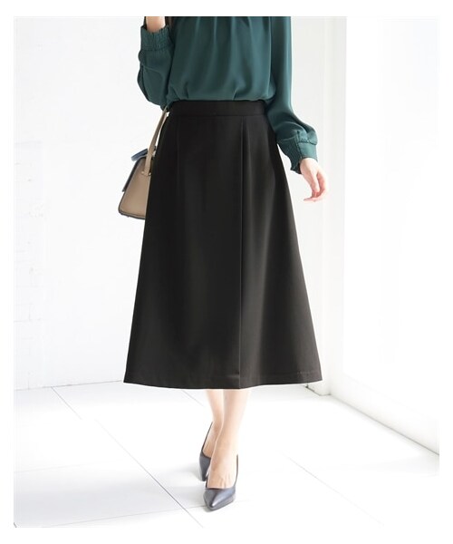 nissen（ニッセン）の「大きいサイズ こなれBEAUTYストレッチフレアスカート（ゆったりヒップ）（スカート・レディース・グレイッシュブルー/スモーキーグリーン/黒/ネイビー/オフホワイト・L/LL/3L/4L/5L/6L/8L/10L）」の4枚目の写真