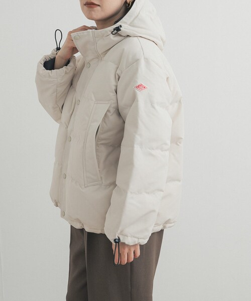 URBAN RESEARCH DOORS（アーバンリサーチドアーズ）の「DANTON　DOWN HOODED JACKET（その他アウター・レディース・BLACK/LT.BEIGE/IVORY/DK.BROWN・XS/S）」の6枚目の写真