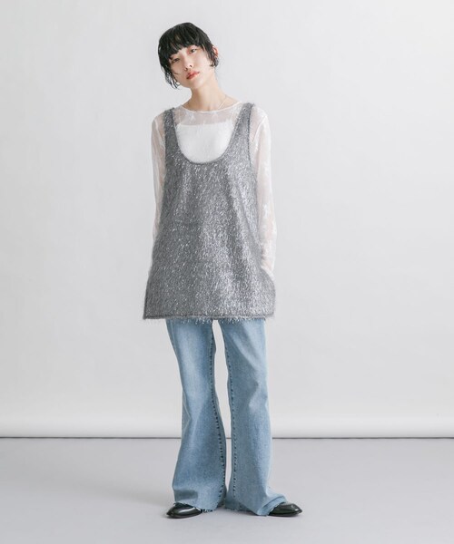 KBF（ケイビーエフ）の「グリッターフェザータンクトップ（タンクトップ・レディース・SILVER/IVORY・one）」の19枚目の写真