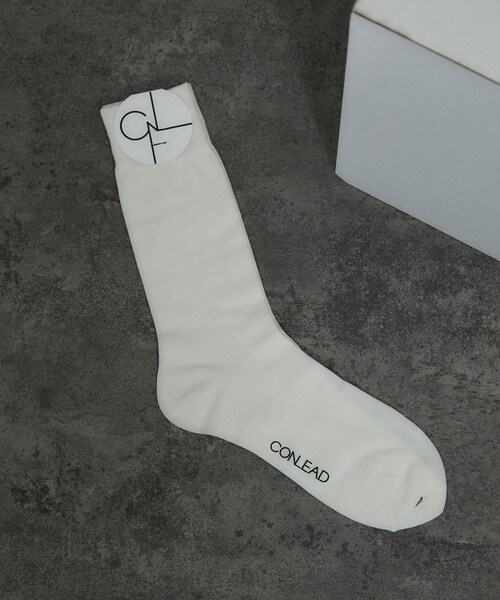 ADAM ET ROPE'（アダムエロペ）の「【CONLEAD（コンリード）】Silk socks / シルクソックス（ソックス/靴下・レディース・グレー系/ホワイト/キャメル/グリーン系/ピンク系・F）」の2枚目の写真