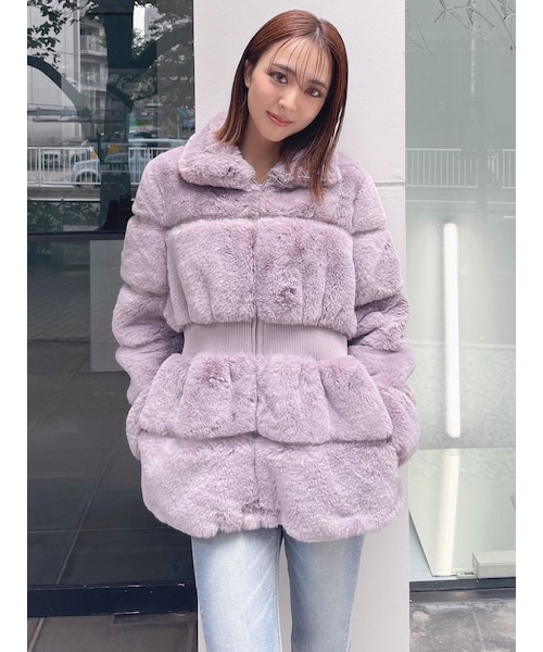 GYDA（ジェイダ）の「ウエストギャザーハイネック エコファーコート